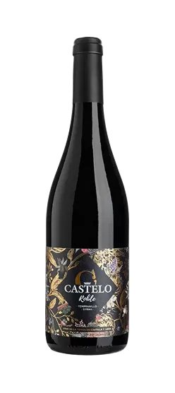Bottle of Roble Syrah Tempranillo, Spanish red from Castilla y León.